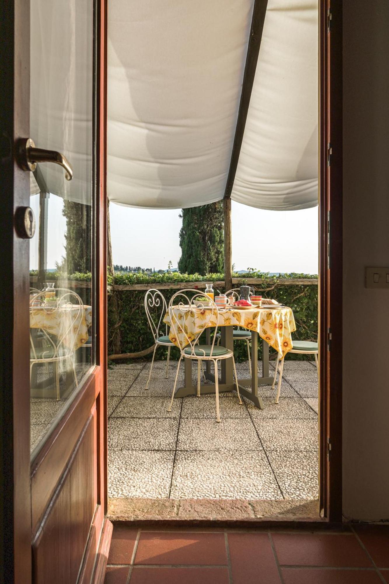 Agriturismo La Ca'Solare Palaia Kültér fotó
